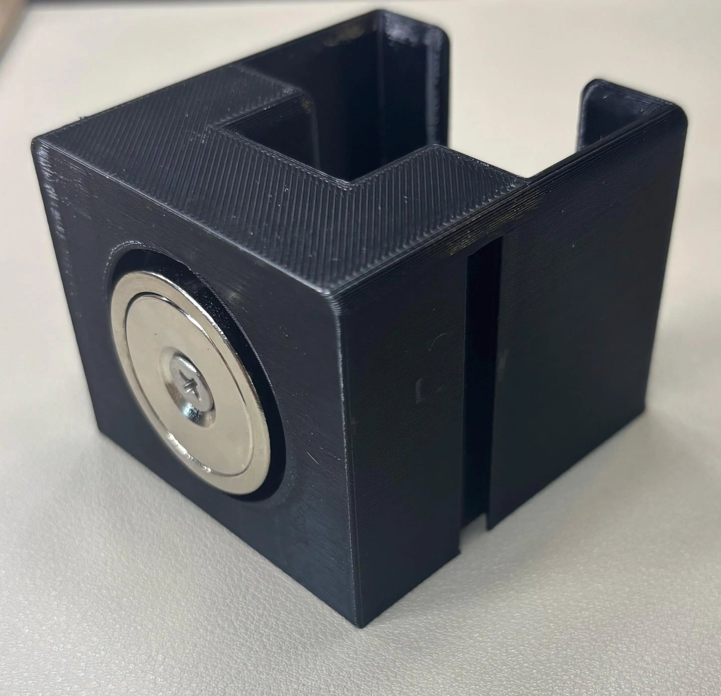 Magnetic Ratchet Holder