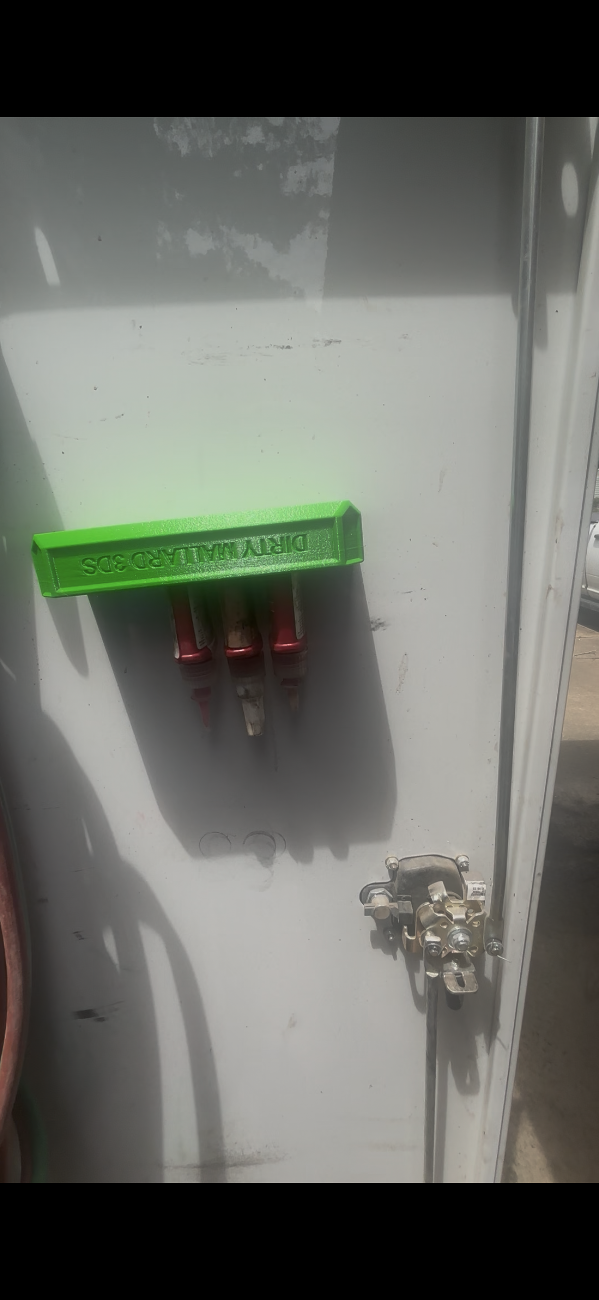 Magnetic Loctite Holder 50ml Bottles