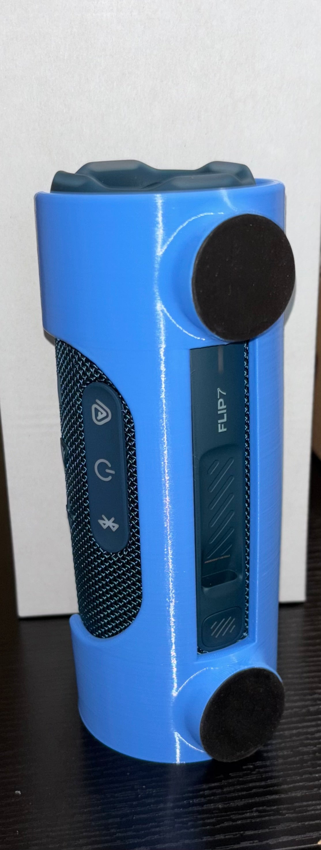 JBL Flip 7 Magnetic Speaker Mount